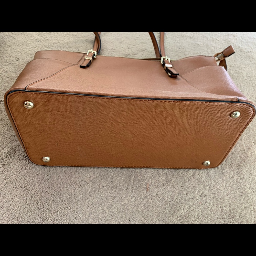 Faux Leather Tote - Picture 8 of 8